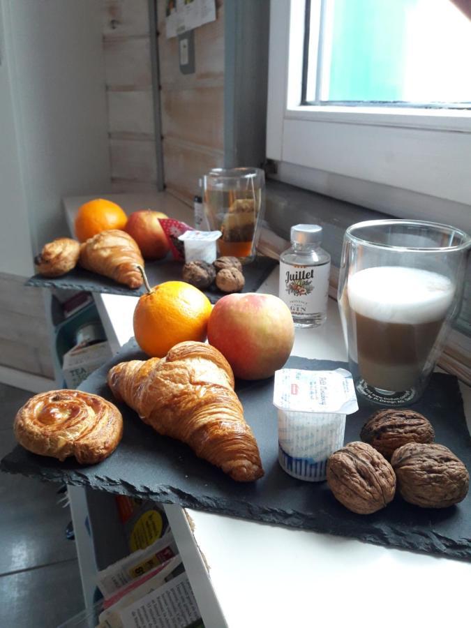 Logement De Charme Coinches Zewnętrze zdjęcie